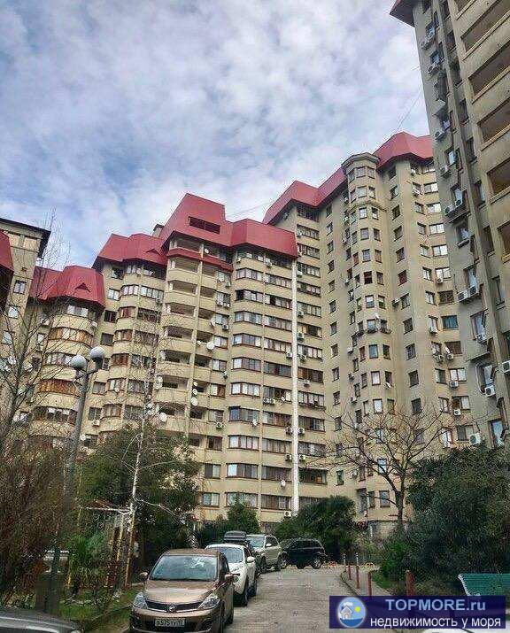 Лот № 187168. 3х ком Вишневая 29 Панинские высотки.   70 м2, потолки 2.75м. Высокий этаж , окна на море и парк ....