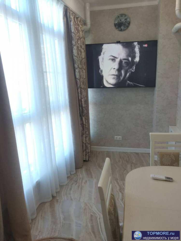 Лот № 186999. Светлая 2-комнатная квартира в Сочи: комфорт, безопасность и уют.  Продаётся светлая 2-комнатная...