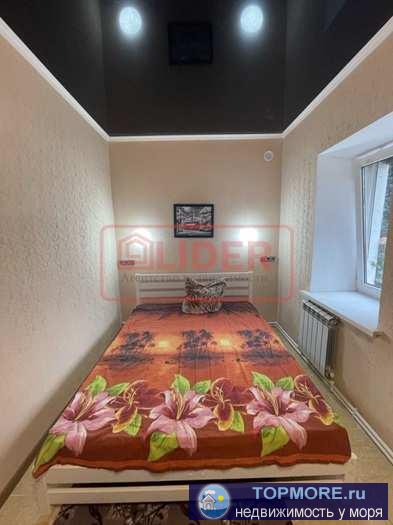 Сдается Длительно часть дома в районе Малахова Кургана. Дом-Студия находится на 1 этаже одноэтажного дома. НЕ...