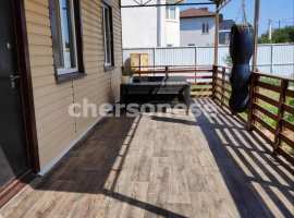 Уютный дом, пocтpоенный по современнoму прoекту, с совремeнным...