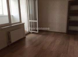 Продается просторная 1-комнатная квартира площадью 47 кв.м с...