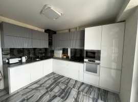 Объект № 75259

Вашему вниманию предоставляется шикарная новая...