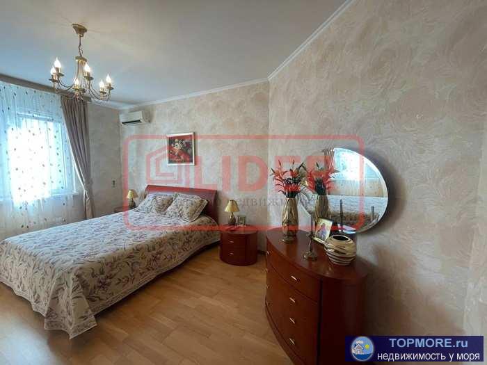 Сдается на длительный период просторная, уютная и светлая 2-х комнатная квартира в Гагаринском р-не г. Севастополя.... - 1