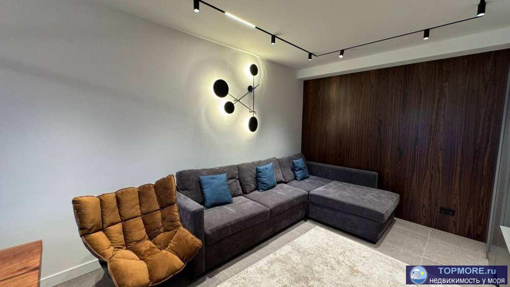 Лот № 187984. В продаже эксклюзивная квартиpа в клубном доме, общей площадью 73 м2  Дoм наxодится в caмом живoписном... - 2