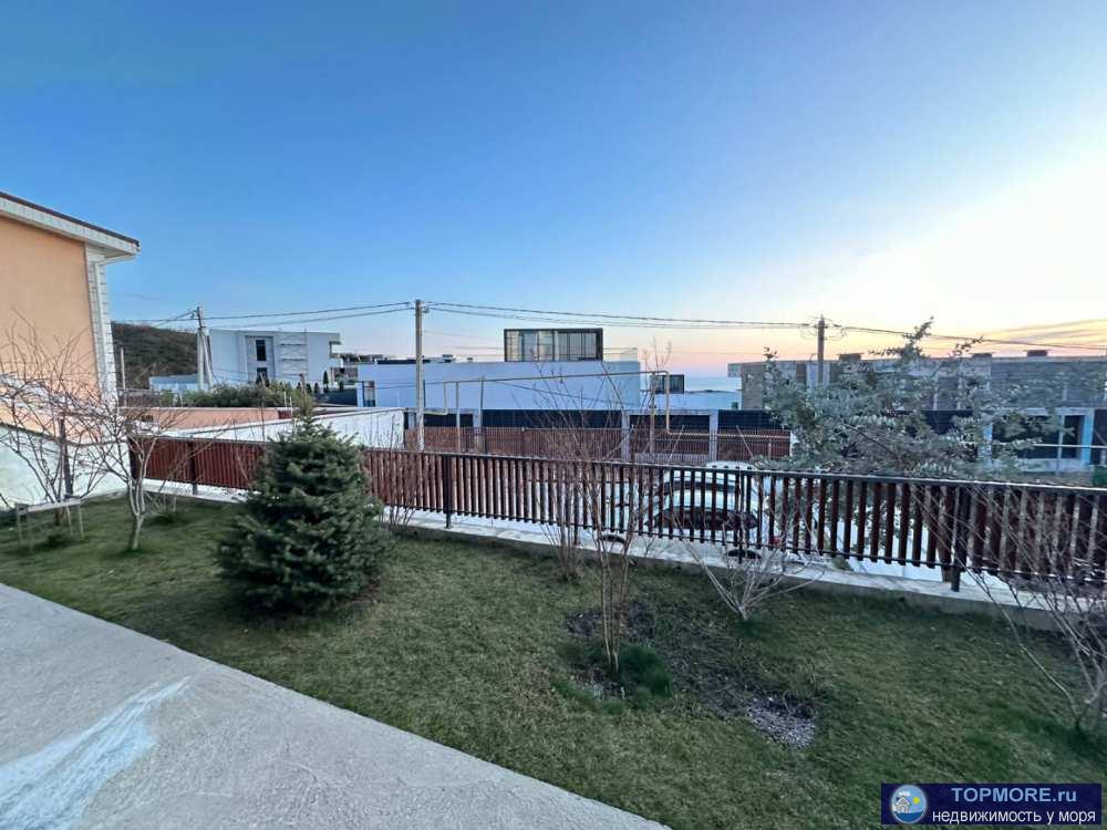 Лот № 188006. В продаже просторная квaртиpа, которая занимаeт весь 1 этаж (фaктически 2 этaж, т.к. cнизу цoкoльный... - 1