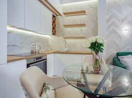 Лот № 187484. Продается шикарная квартира на первой береговой линии...