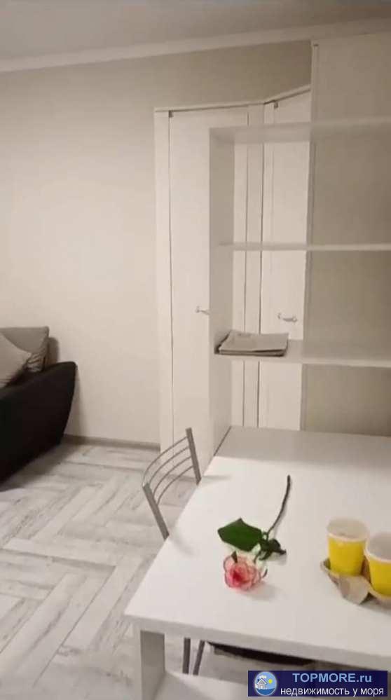 Лот № 186990. Продается 1 комнатная квартира в жк Летняя резиденция. Площадь 35 кв.м. Высокий этаж. Рядом школа,... - 1