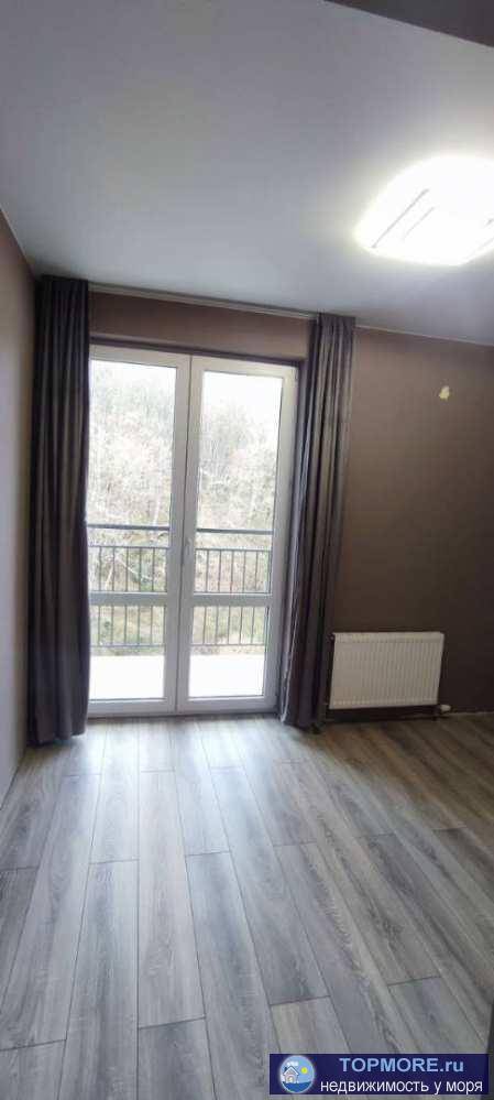 Лот № 187293. Продается евродвухкомнатная квартира В жк Летний.В квартире сделан новый ремонт, мебель, техника. Кухня...