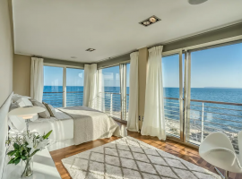 Лот № 188189. Продаю элитные апартаменты с шикарным видом на...