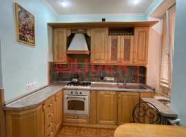 Сдаётся прекрасная трёхкомнатная квартира в Центре г. Севастополя,...