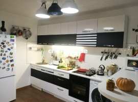 Продается 2-х этажный дом в тихом историческом центе Севастополя....