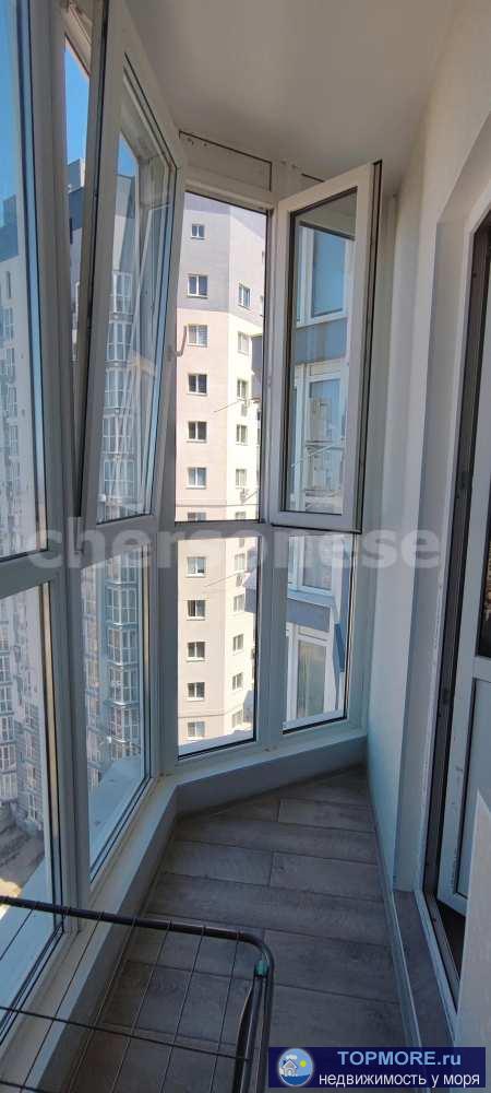 Студия площадью 30.8 м², жилая зона 16.6 м², кухня 8 м². Этаж 12 из 16, монолитный дом. Год постройки 2023. Ремонт... - 2