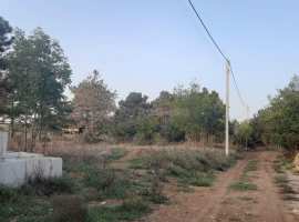 Продается большой ровный участок 8 соток в тихом месте и недалеко...