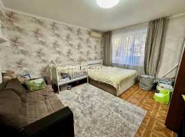 Предлагаем к продаже отличную квартиру прямо у парка Победы!...