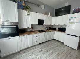 Объект № 75523

  Продается светлая и уютная 1-комнатная квартира в...