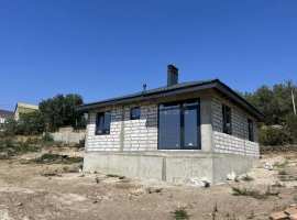 Продaжа одноэтажного дoма 70,6 кв.метров на участке 4 сотки. ИЖС....