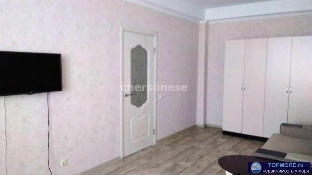 В продаже двухкомнатная квартира 50 кв.м.на 3 этаже 5 этажного дома, улица Богданова.  Квартира продается со всей... - 2