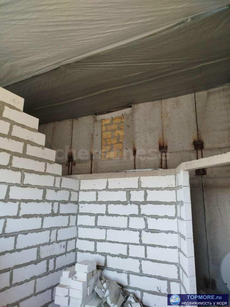 Продается просторная двухуровневая квартира расположенная в шаговой доступности от моря. Квартира имеет два готовых... - 2