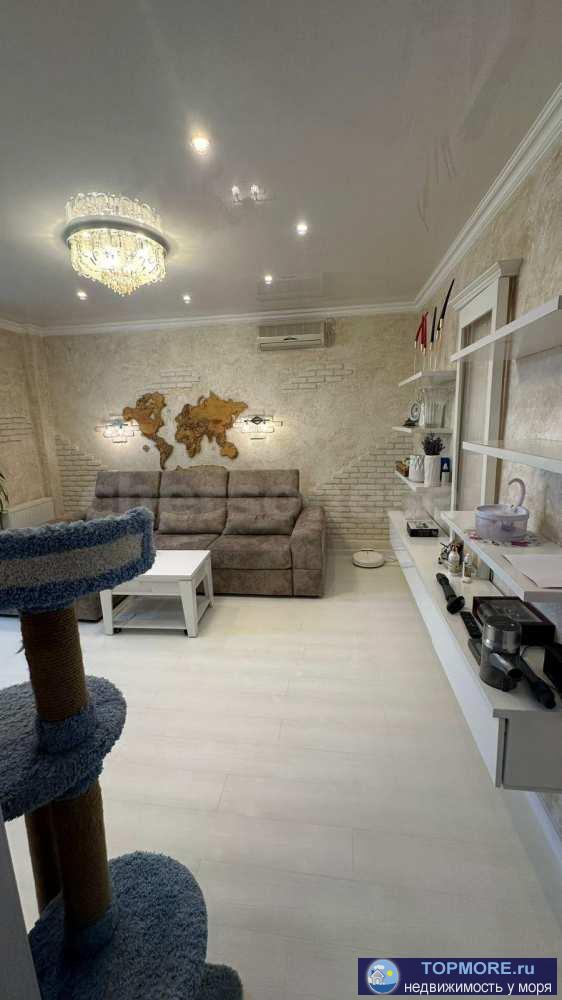 Просторная квартира сталинка с высокими потолками расположена на втором этаже двухэтажного дома.  Оборудована АГВ... - 1