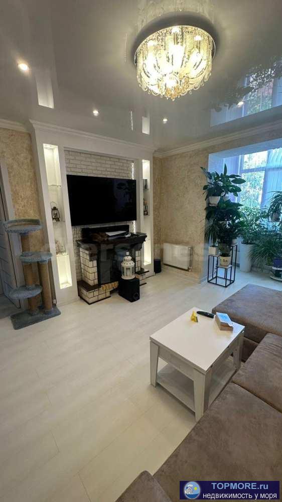 Просторная квартира сталинка с высокими потолками расположена на втором этаже двухэтажного дома.  Оборудована АГВ... - 2