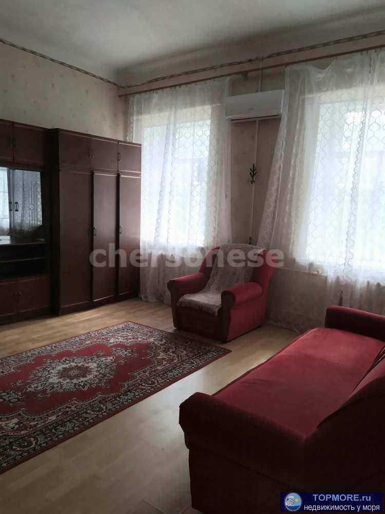 Продаётся уютная однокомнатная квартира с продуманной планировкой в центре города на улице Ленина.   Общая площадь 40... - 2