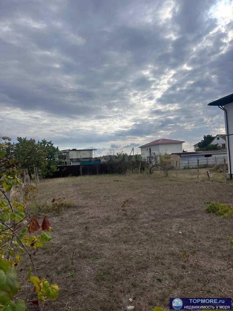   Продам участок 3.9 соток в СНТ Дерзкий ,Северная сторона рядом с лучшим пляжем Севастооля.  Ровный участок без...