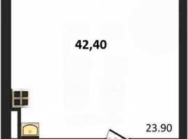 В самом центре Севастополя, на первой линии Черного моря в...