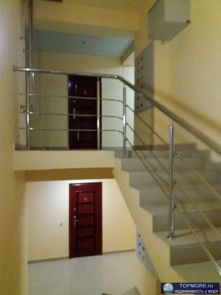 продажа студии улицаФермерская 35, дому 8 лет, ремонт, мебель,техника, 1 большое окно, есть межкомн.перегородка... - 1