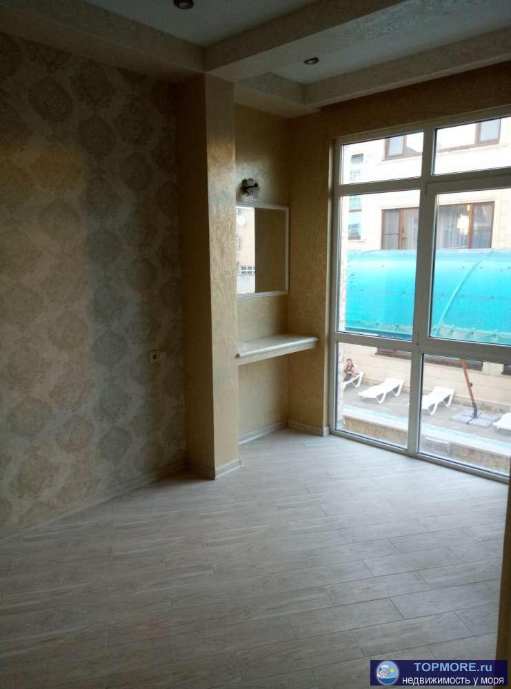 Продаётся студия (возможен торг).  До моря 3 минуты хотьбы. Общая площадь 31 кв.м. Квартира расположена на 1 этаже 4... - 2