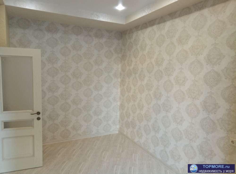 Продаётся студия (возможен торг).  До моря 3 минуты хотьбы. Общая площадь 31 кв.м. Квартира расположена на 1 этаже 4... - 3