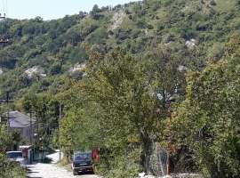 Продаётся земельный участок, ровной формы в пос. Дедеркой. Площадь...