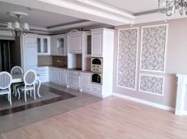 квартира с стильным новым ремонтом в доме бизнес-класса на...