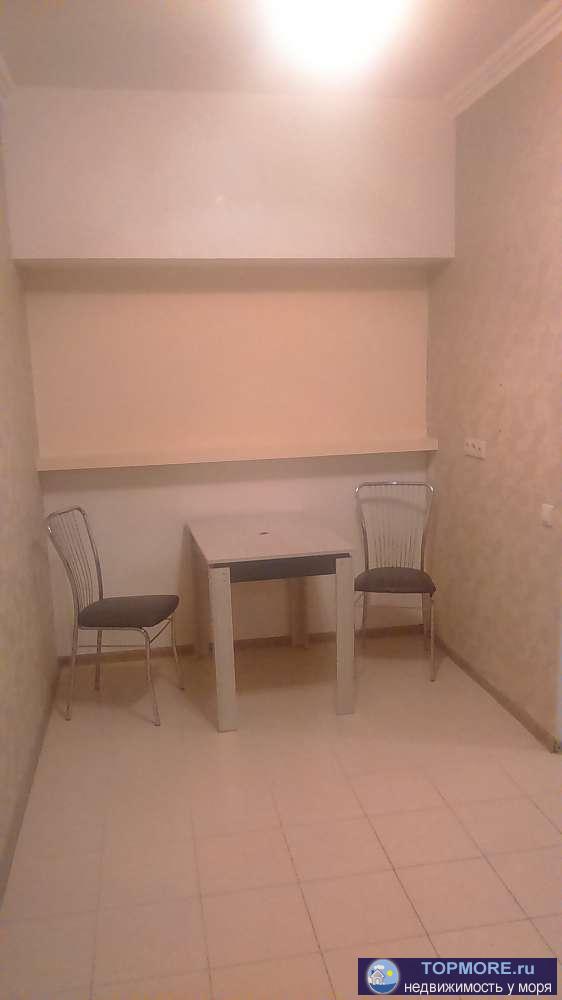 Продаётся 1 комнатная квартира (возможен торг). Общая площадь 36 кв.м площадь комнат 20+16 кв.м. Совмещенный санузел.... - 3