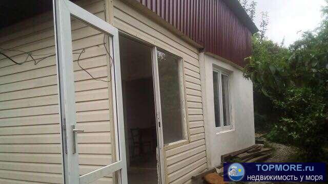 Продаётся 2 комнатный дача. Общая площадь 50 кв.м площадь земли 6 сот. 1 этажный  блочный дом. Сделан косметический... - 1