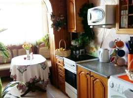 Предлагаю к покупке большую 2-комнатную квартиру 62кв.м. с балконом...