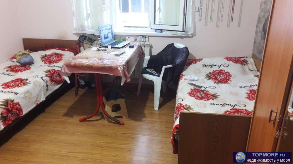 Продается 2 этажный коттедж 36м2 в центре Лазаревского, Благоустроенный с хорошим ремонтом, все коммуникации в... - 4