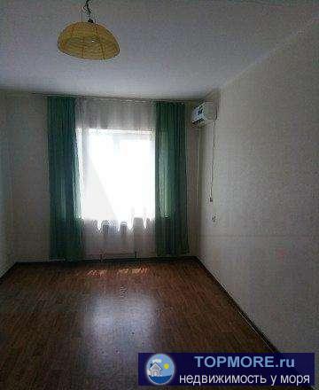 Сдается 1 к.кв. 37 кв.м., улица Артюшкова на длительный срок. Мебель частично, в комнате сплит-система,на кухне... - 2