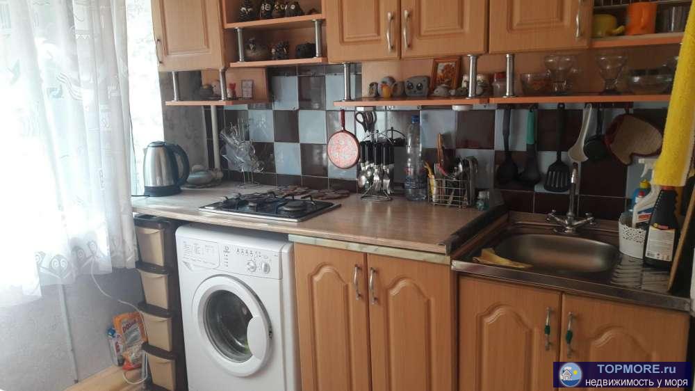 Продается 1 комнатная квартира в Лазаревском районе . Общая площадь 26м2, квартира светлая с косметическим ремонтом,...