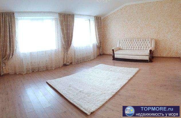 Просторная квартира из класса комфорт в доме с эксклюзивными архитектурными решениями из материалов высшего качества....