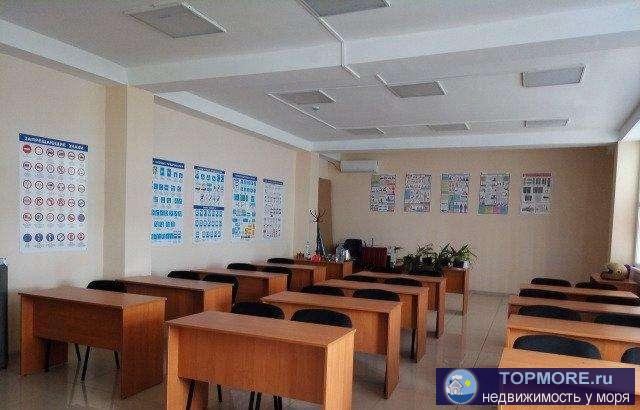  Сдаётся в аренду помещение 68 кв. м на пр-те Октябрьской Революции. Без мебели, установлена пожарная сигнализация,... - 1