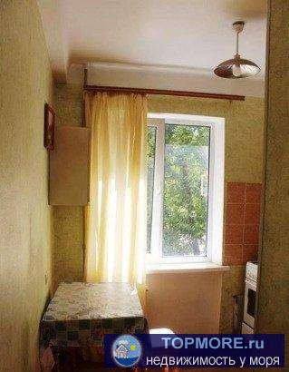 Сдаётся  2-комнатную квартиру на Юмашева, 16 на втором этаже пятиэтажки. Квартира в хорошем состоянии, три года назад... - 2