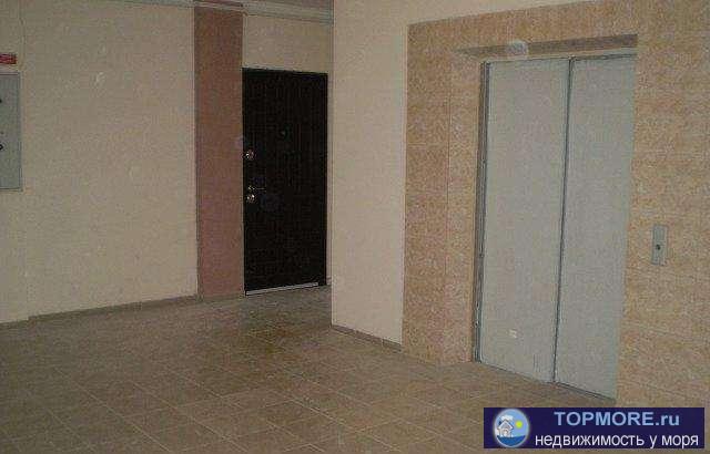 Продается двухкомнатная квартира с ремонтом в новом доме на Проспекте Победы 57 ( Корабельная сторона).  Первый... - 4