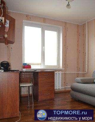 Продается своя 3-х комнатная квартира на 4 этаже в 9 этажном доме в престижном районе. Квартира теплая, светлая,... - 1