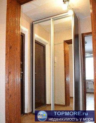 Продается своя 3-х комнатная квартира на 4 этаже в 9 этажном доме в престижном районе. Квартира теплая, светлая,... - 3