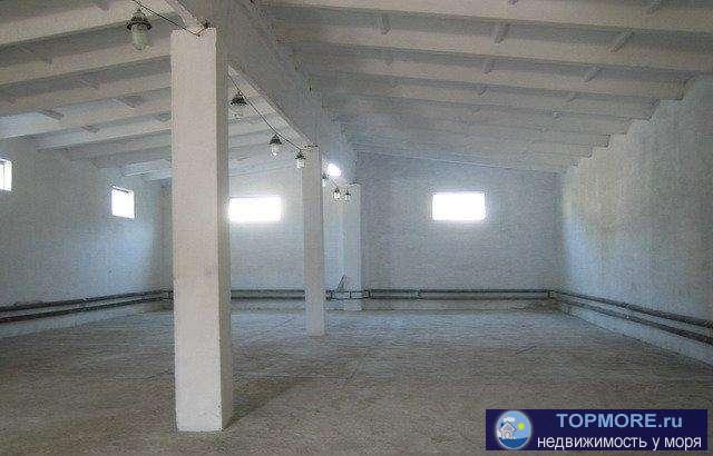 Сдается в аренду складское помещение 312 м² ул. Гидрографическая. БЕЗ КОМИССИИ!Площадь 312 м2 (26 м х 12 м),  высота...