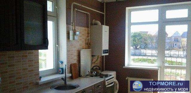 Сдаётся  квартира.  Удобный 2х-спальный диван + дополнительное спальное место. Холодная, горячая вода круглосуточно,...