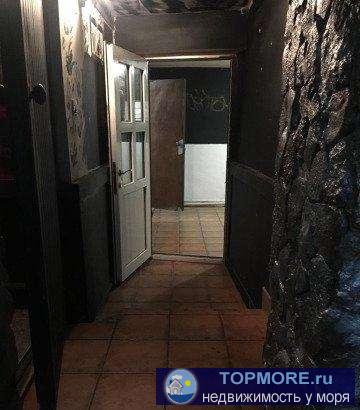 Продается помещение свободного назначения 85 кв.м. на проспекте Генерала Острякова. 2 комнаты, санузел и кухня.... - 2