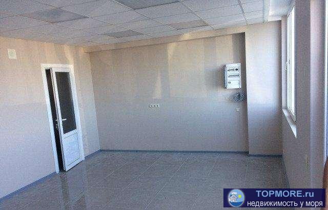 Сдается помещение свободного назначения 47 кв. м на ул. Парковая.  Разделено на три части: большой зал и две...