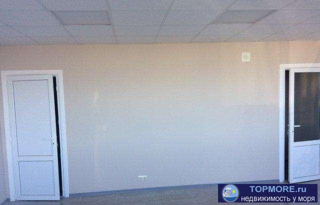 Сдается помещение свободного назначения 47 кв. м на ул. Парковая.  Разделено на три части: большой зал и две... - 2