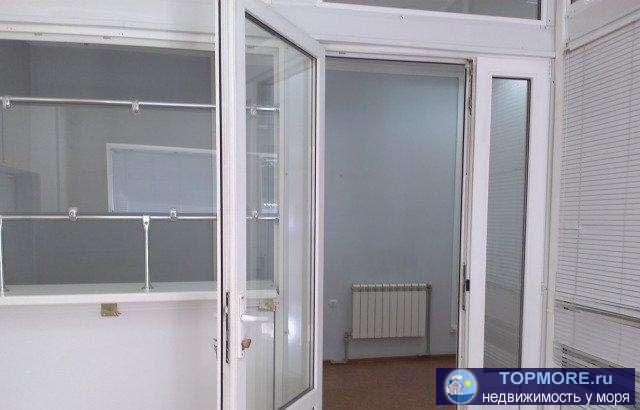 Сдается помещение в центре города 46 кв.м. на ул. Ялтинская. Санузел, проведен интернет, состояние установлен... - 3